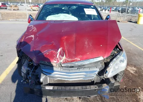 2013 Chrysler 200 Touring из США, поврежденный, VIN 1C3CCBBB7DN656286